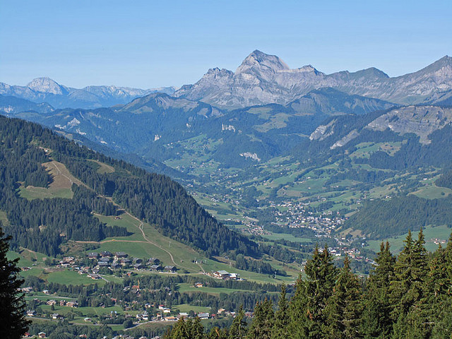 Easy scenic hike - Review of Le Chemin du Calvaire, Megeve, France -  Tripadvisor